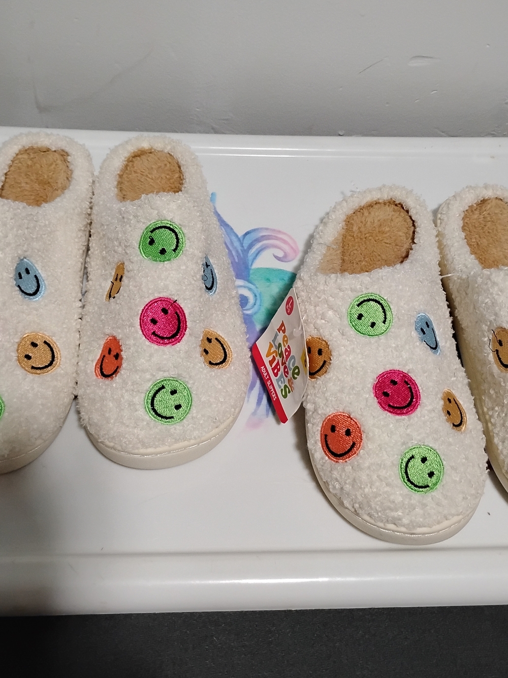 2 Set Cozy Cream Women's Slip-On Footies with Colorful Smile Patches